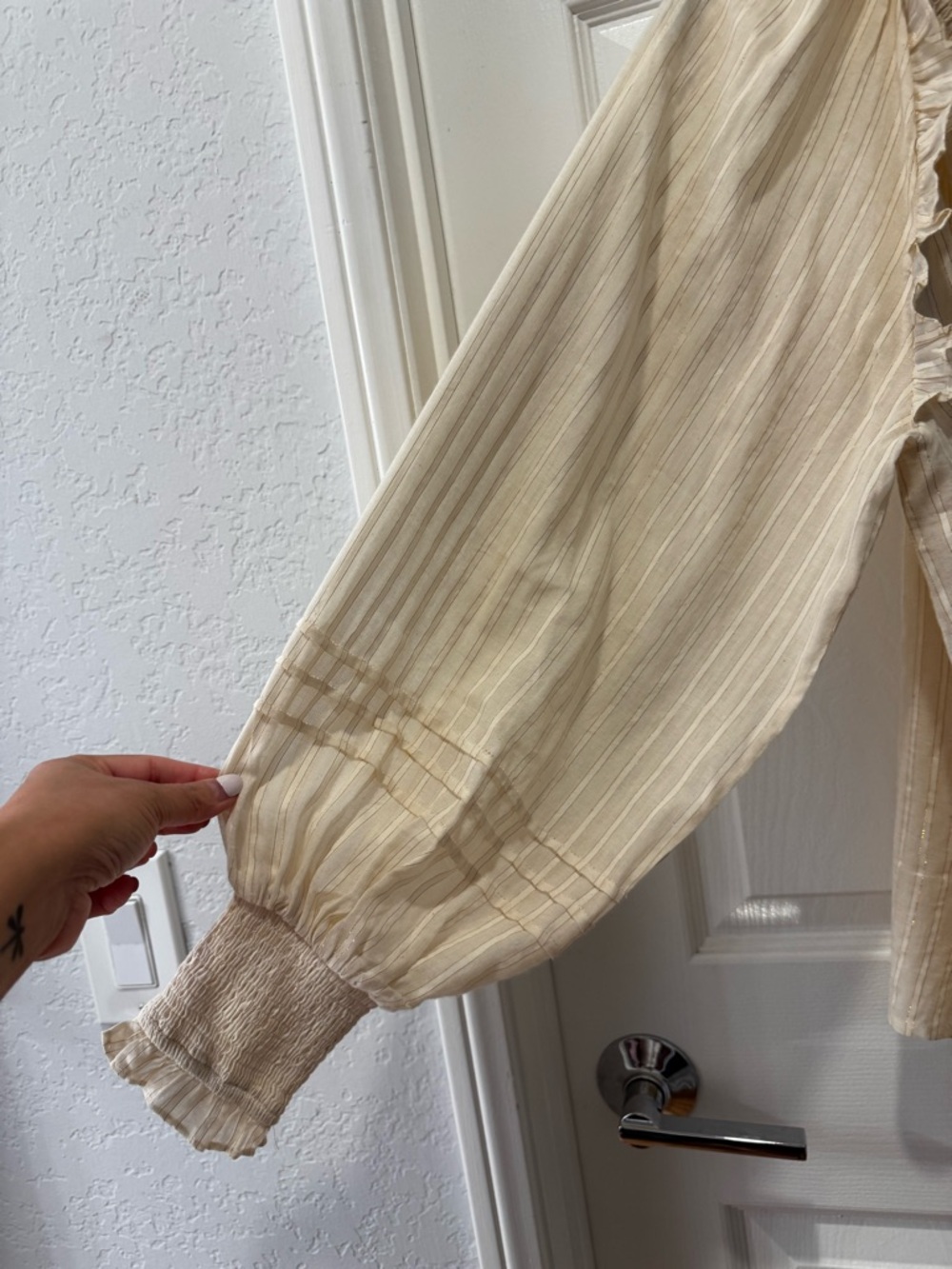 Cleobella Cream Ari Metallic Sparkle Stripe Ruffled Long Sleeve Peasant Blouse S - Picture 8 of 14
